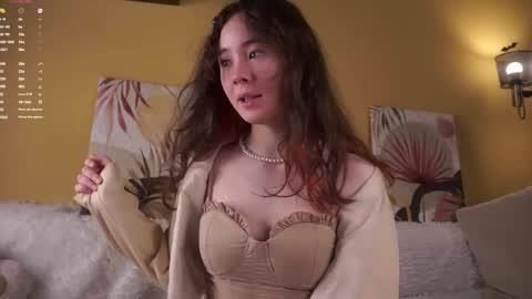 Snapshot of britthe chatting on 06.03.26 Lina online show from 06.03.26