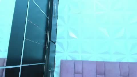 Snapshot of briyit_doll chatting on 01.17.25 BRIYIT online show from 01.17.25