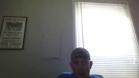 Snapshot of brodyb545755 chatting on 12.16.25 brodyb545755 online show from 12.16.25