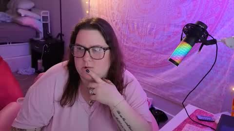 Madam Brooke online show from 03.16.26