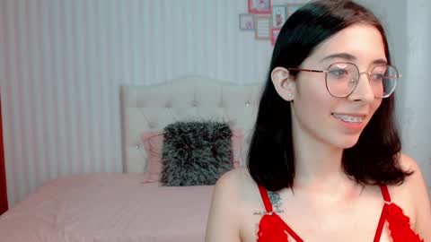 Brook Loves online show from 01.02.25