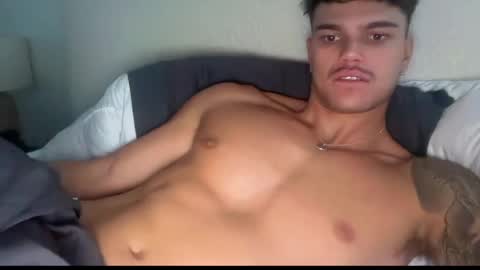 BrooklynTay online show from 04.22.26