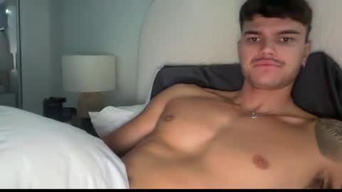 BrooklynTay online show from 05.10.26