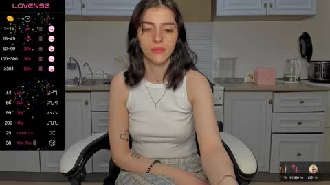 Snapshot of broosnica1 chatting on 02.13.25 broosnica1 online show from 02.13.25