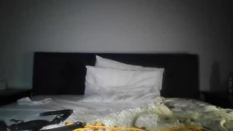 Snapshot of bropeb13 chatting on 12.04.25 bropeb13 online show from 12.04.25