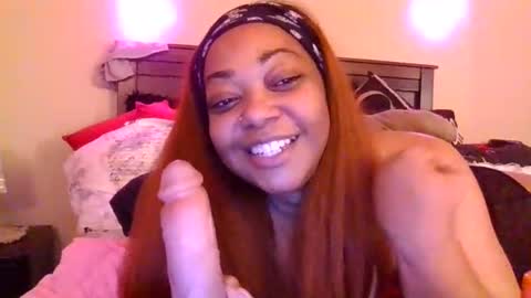 brownroundrenee online show from 02.04.25