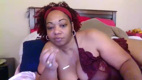 brownroundrenee online show from 09.08.25