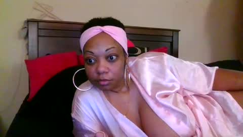 brownroundrenee online show from 06.23.26