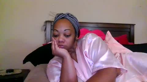 brownroundrenee online show from 07.11.26