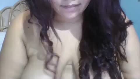 Snapshot of brownsugar0910 chatting on 09.09.25 EtherealLilac online show from 09.09.25