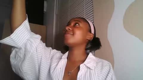 Brownsuagrcutie online show from 10.27.25