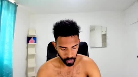 bruce_1111 online show from 10.12.25