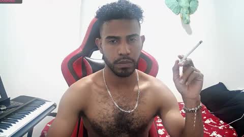 bruce_1111 online show from 11.06.25