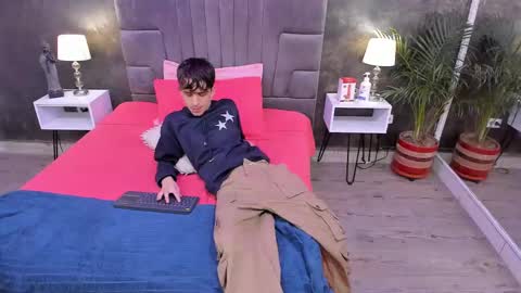 Bruce Hans online show from 02.10.25