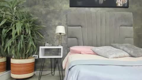 Bruce Hans online show from 01.14.26