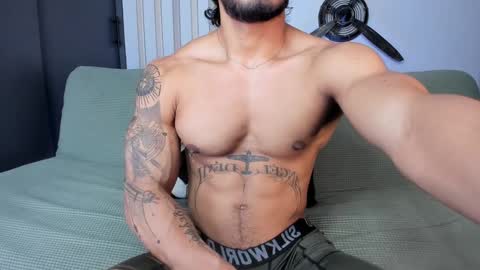 Snapshot of bruce_roldan chatting on 01.31.25 bruce roldan online show from 01.31.25