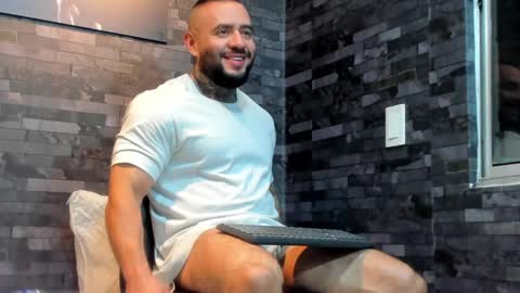 brucedallas online show from 05.02.26