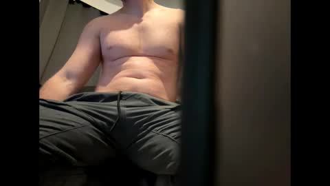 brucelogan80 online show from 09.25.25