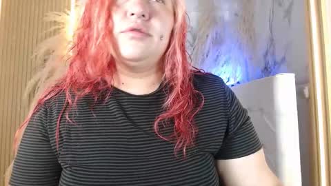 Bruja SCarlata online show from 12.18.25