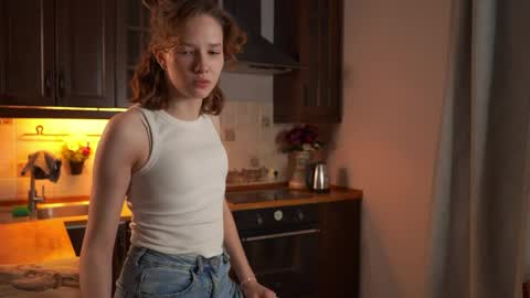 Tess online show from 04.17.26