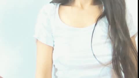 Snapshot of brunela chatting on 12.05.25 brunela online show from 12.05.25