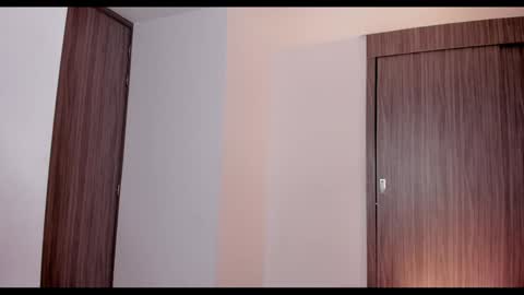 Snapshot of brunnahart chatting on 12.17.24     online show from 12.17.24