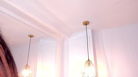     online show from 12.04.25