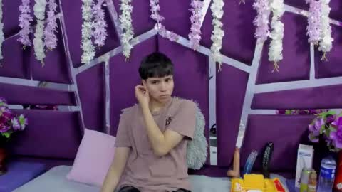 Snapshot of bruno_cruz chatting on 02.15.26 Bruno Cruz online show from 02.15.26