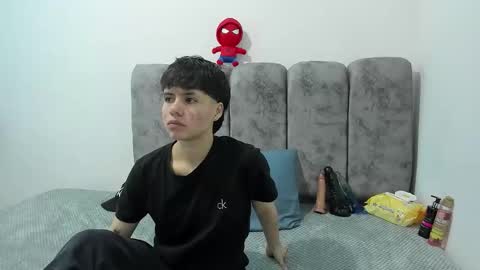 Snapshot of bruno_cruz chatting on 03.26.26 Bruno Cruz online show from 03.26.26