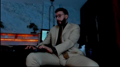 Andres Suarez online show from 03.03.25