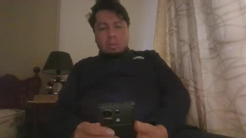 Snapshot of brunozap chatting on 12.20.25 brunozap online show from 12.20.25