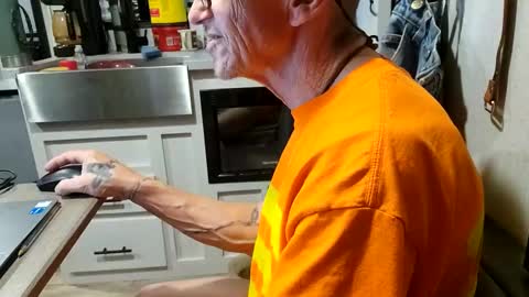 Snapshot of brushsquach chatting on 03.03.25 Steve... aka SkinnieDippin aka TimberTramp online show from 03.03.25