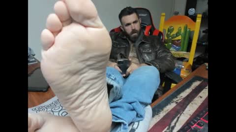 BRUTALMASTER1983 online show from 01.10.25