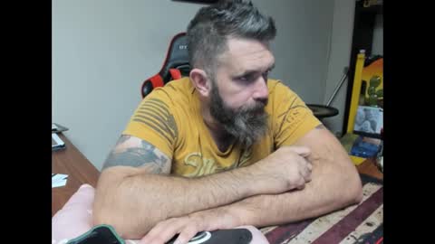 BRUTALMASTER1983 online show from 10.16.25