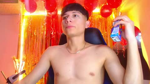 Snapshot of bryam_hot chatting on 09.23.25 BRYAM INDEPENDENT MODEL online show from 09.23.25