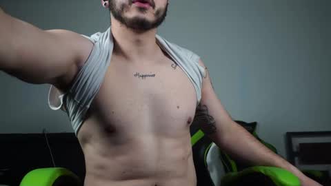 Snapshot of bryanncan01 chatting on 12.18.24 Bryannsex online show from 12.18.24