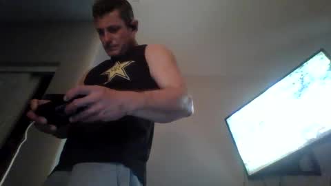 Snapshot of btownstud chatting on 10.07.25 btownstud online show from 10.07.25