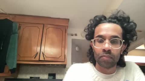 Snapshot of bttmwes chatting on 11.08.25 Bottom Wes online show from 11.08.25