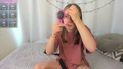 Sabrina  online show from 01.16.25