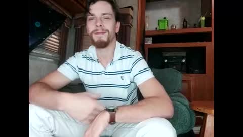 Snapshot of bubblebutt417 chatting on 05.14.26 Max candi online show from 05.14.26