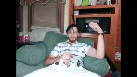 Snapshot of bubblebutt417 chatting on 05.19.26 Max candi online show from 05.19.26