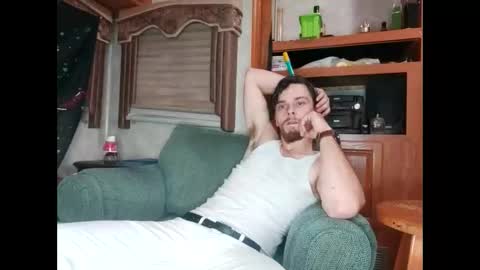 Snapshot of bubblebutt417 chatting on 05.21.26 Max candi online show from 05.21.26