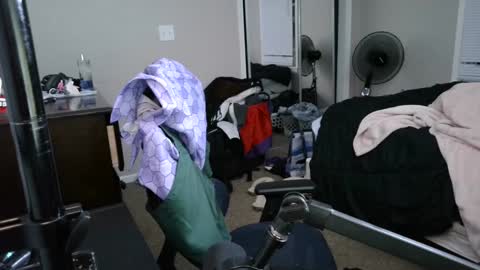 BubblebuttBdn online show from 09.29.25