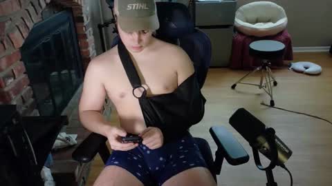 BubblebuttBdn online show from 04.29.26