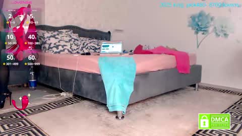 Snapshot of bubblebuttveronica chatting on 02.22.25 Nylon queen  genuine model who bring pantyhose on chaturbate for first time   the others just copy my room for money  online show from 02.22.25