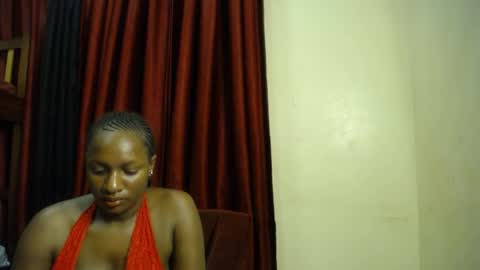 Snapshot of bubblie_bae chatting on 04.21.26 Bobbie online show from 04.21.26
