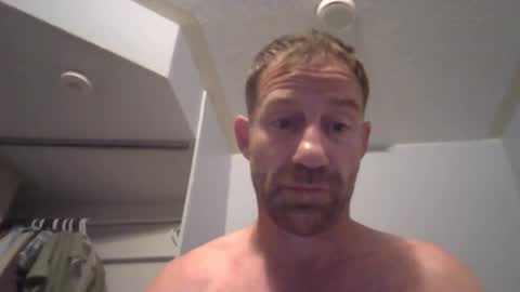 Snapshot of bucketscratch chatting on 06.14.26 bucketscratch online show from 06.14.26