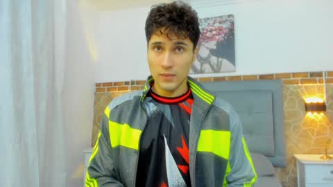 Buddy Whitte online show from 02.07.25