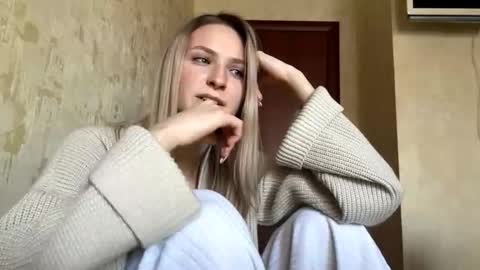 Snapshot of buenamorey chatting on 02.04.26 buenamorey online show from 02.04.26