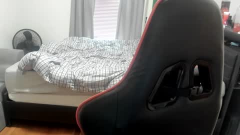 Snapshot of buffsexyman24 chatting on 03.05.25 buffsexyman24 online show from 03.05.25